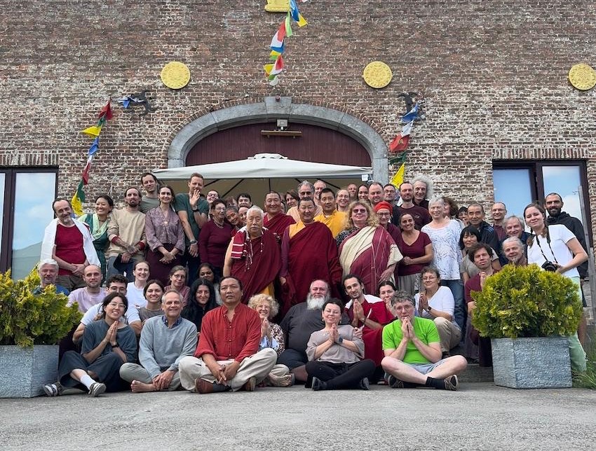 Une visite de Tulku Migmed Dorje Rinpoche